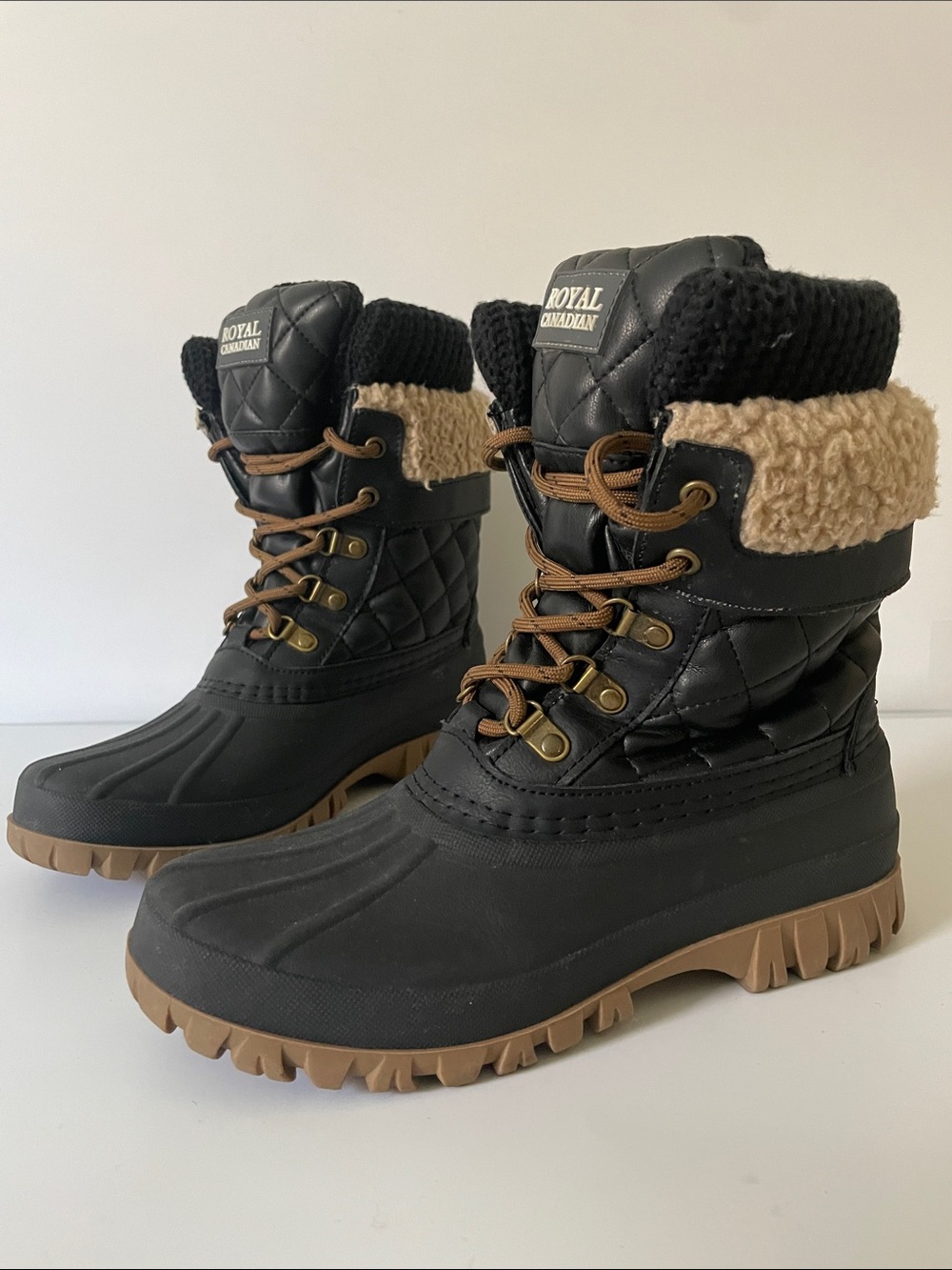 Royal Canadian Creek Quilt Waterproof Winter Boots Black Women’s US 7